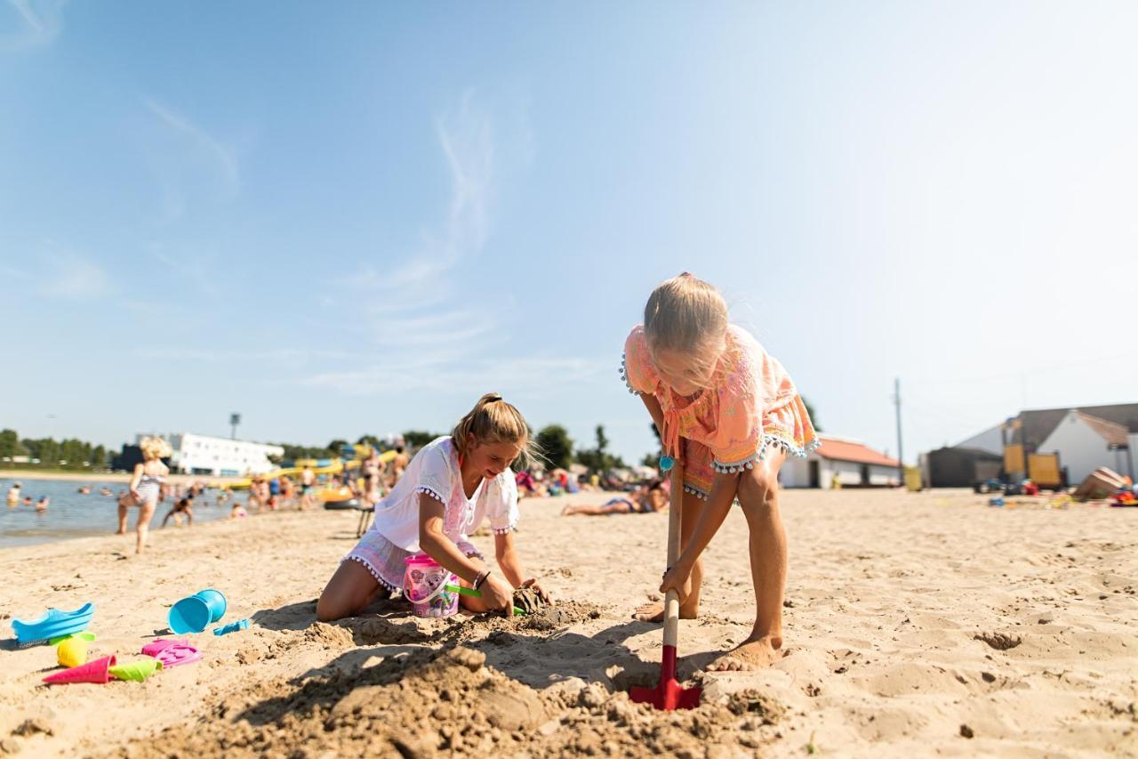 Готель Holidaypark Klein Strand Яббеке Екстер'єр фото